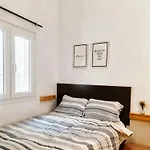 3br Center - Ideal Groups - 6 Pax Apartman *