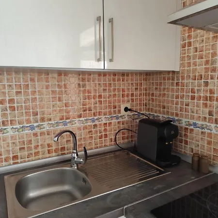 3br Center - Ideal Groups - 6 Pax شقة مالقة